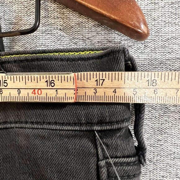 Eddie Bauer Jeans Women Size 14 Black Washed Slightly Curvy Slim Straight Denim - Picture 6 of 16
